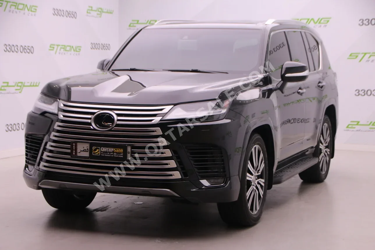 لكزس ال اكس 600 2024 اوتوماتيك 52,000 كم 6 سلندر دفع رباعي اس يو في أسود تحت الضمان