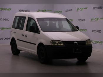 فوكس واغن  كادي  2006  عادي  151,000 كم  4 سلندر  سحب امامي  فان \ باص  أبيض