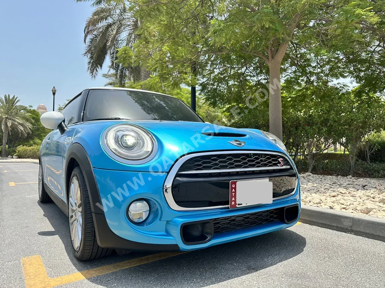 Mini  Cooper  S  2018  Automatic  72,000 Km  4 Cylinder  Front Wheel Drive (FWD)  Hatchback  Blue