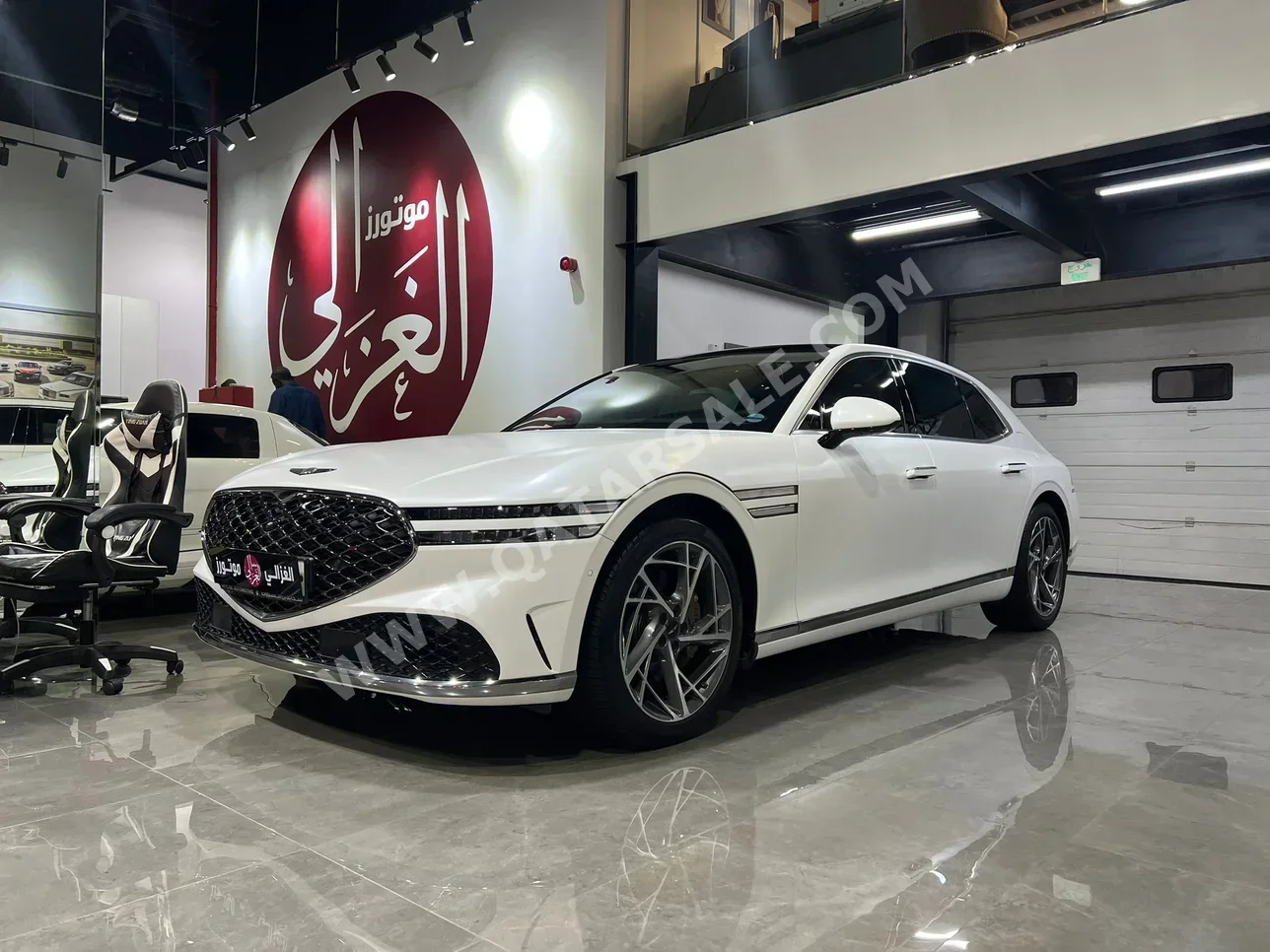 Genesis G90 2023 Automatic 29,000 Km 6 Cylinder All Wheel Drive (AWD) Sedan White With Warranty