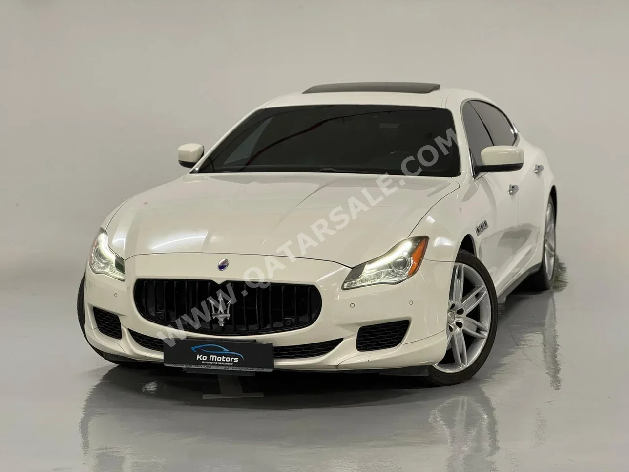 Maserati  Quattroporte  2015  Automatic  79,000 Km  6 Cylinder  Rear Wheel Drive (RWD)  Sedan  White