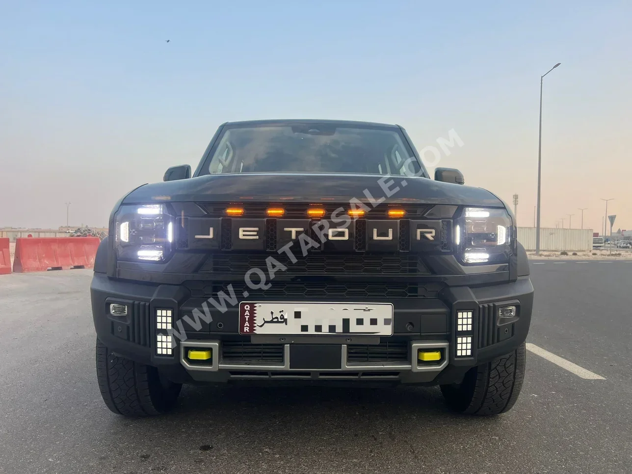 جيتور تي 2 لكجري بلس 2024 اوتوماتيك 12,000 كم 4 سلندر دفع رباعي اس يو في أسود تحت الضمان