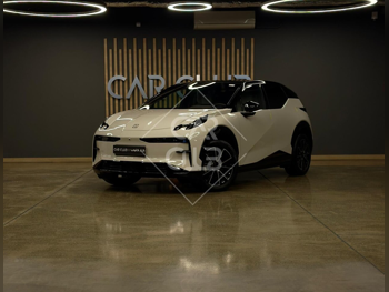 Zeekr  X  2025  Automatic  3,600 Km  0 Cylinder  All Wheel Drive (AWD)  SUV  Beige