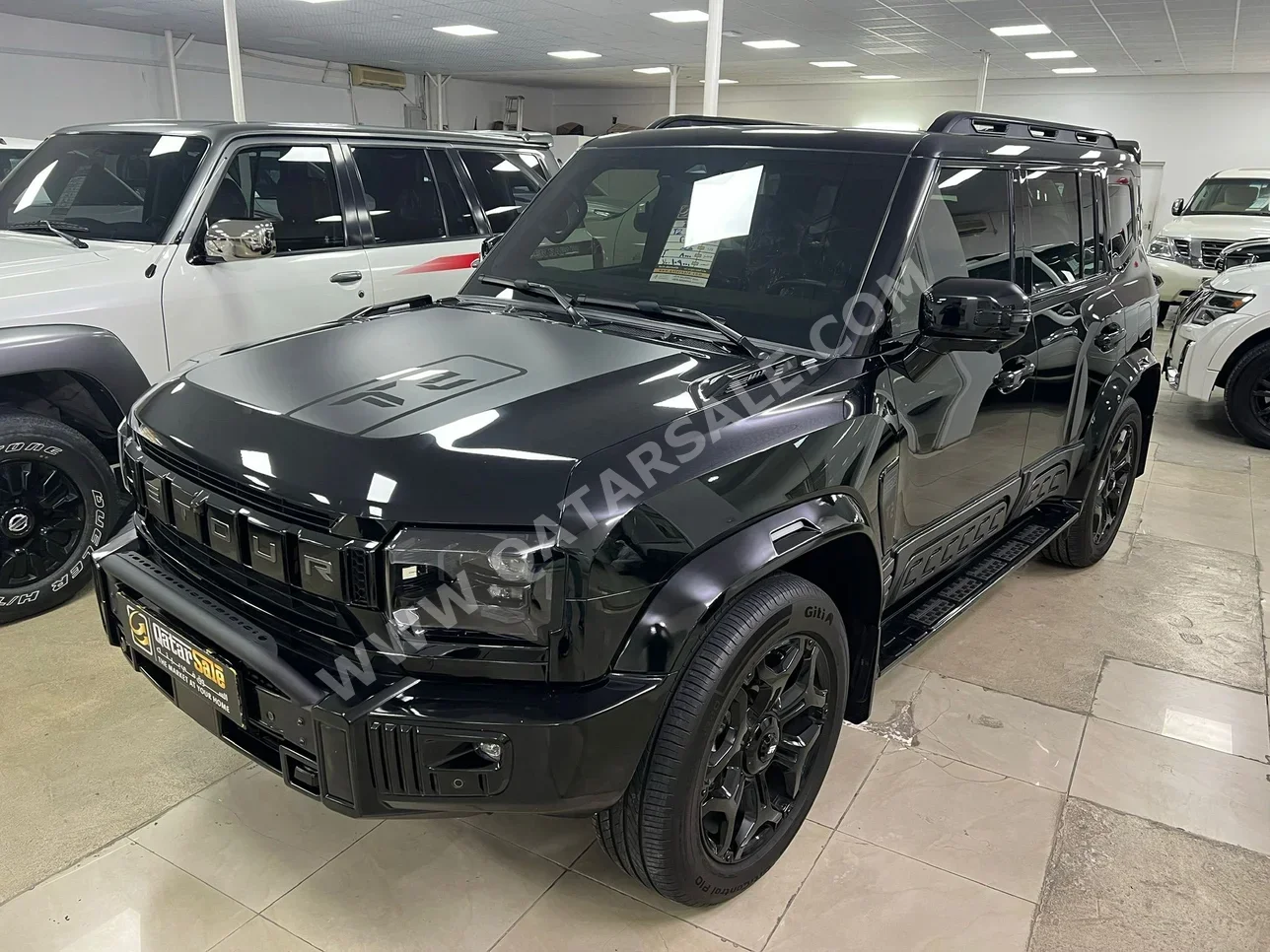 جيتور تي 2 2025 اوتوماتيك 8,000 كم 4 سلندر دفع رباعي اس يو في أسود تحت الضمان