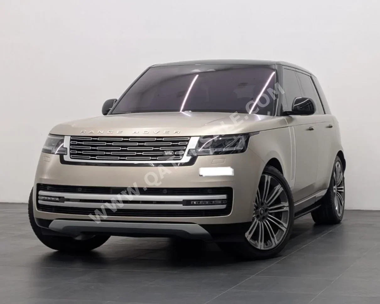 لاند روفر رنج روفر فوج اوتوبايوغرافي 2022 اوتوماتيك 65,345 كم 8 سلندر دفع رباعي اس يو في بيج تحت الضمان