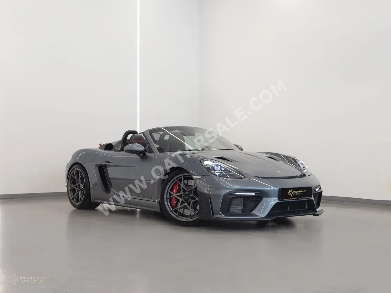 بورش 718 سبايدر اراس 2024 اوتوماتيك 3,200 كم 6 سلندر دفع خلفي كشف رمادي تحت الضمان