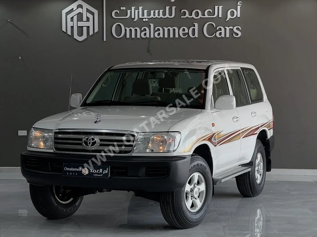 تويوتا لاند كروزر جي اكس ار 2006 عادي 336,000 كم 6 سلندر دفع رباعي اس يو في أبيض