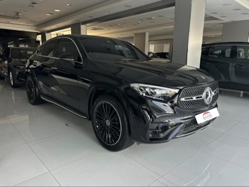 مرسيدس - بنز  جي ال سي  200  2025  اوتوماتيك  2,000 كم  4 سلندر  دفع كلي مستمر  اس يو في  أسود  تحت الضمان