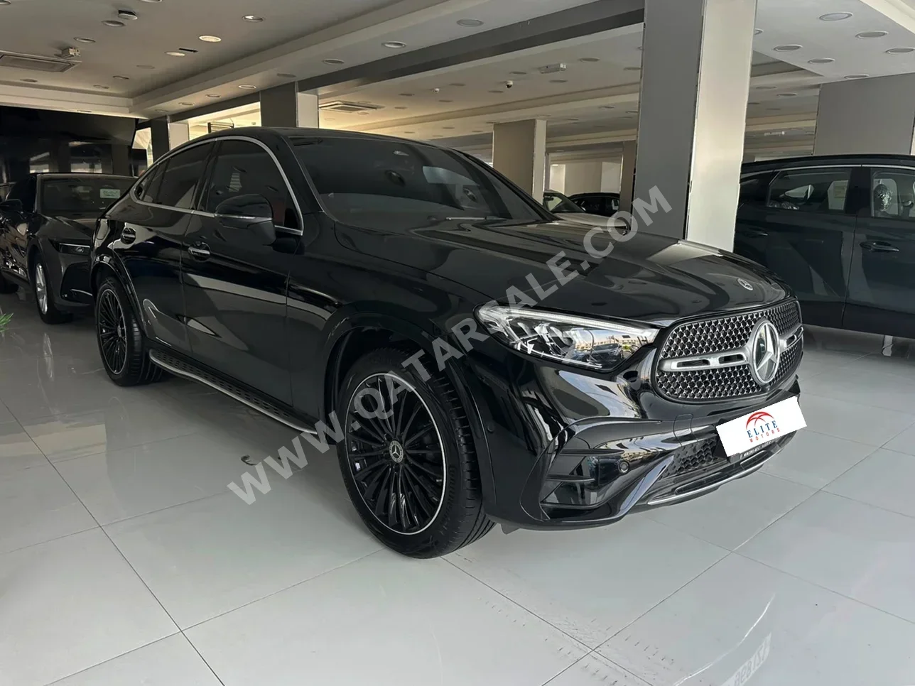 مرسيدس - بنز جي ال سي 200 2025 اوتوماتيك 2,000 كم 4 سلندر دفع كلي مستمر اس يو في أسود تحت الضمان