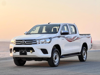 Toyota  Hilux  2020  Automatic  20,500 Km  4 Cylinder  Four Wheel Drive (4WD)  Pick Up  White