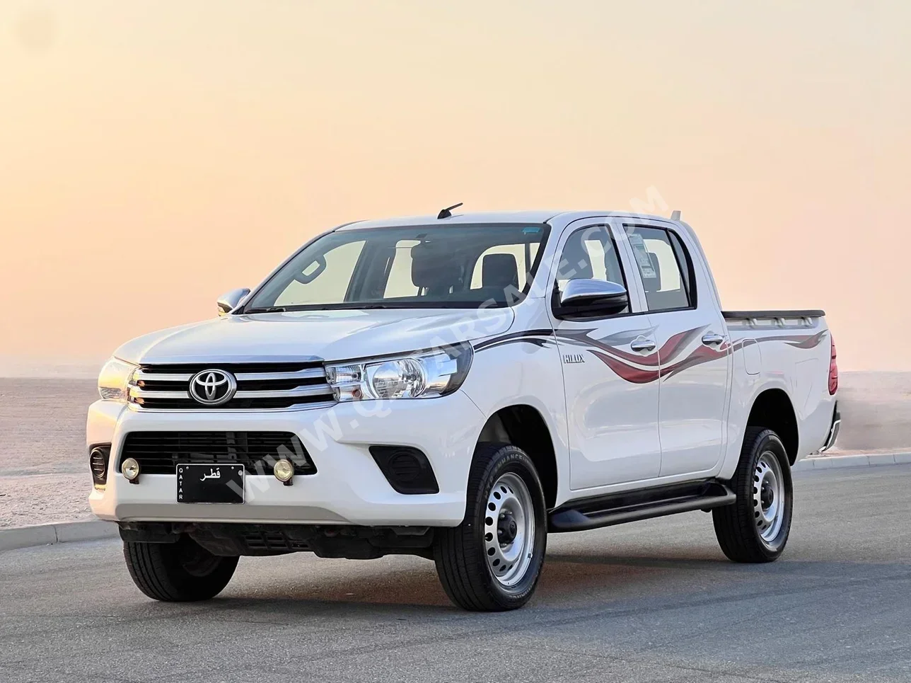 Toyota  Hilux  2020  Automatic  20,500 Km  4 Cylinder  Four Wheel Drive (4WD)  Pick Up  White