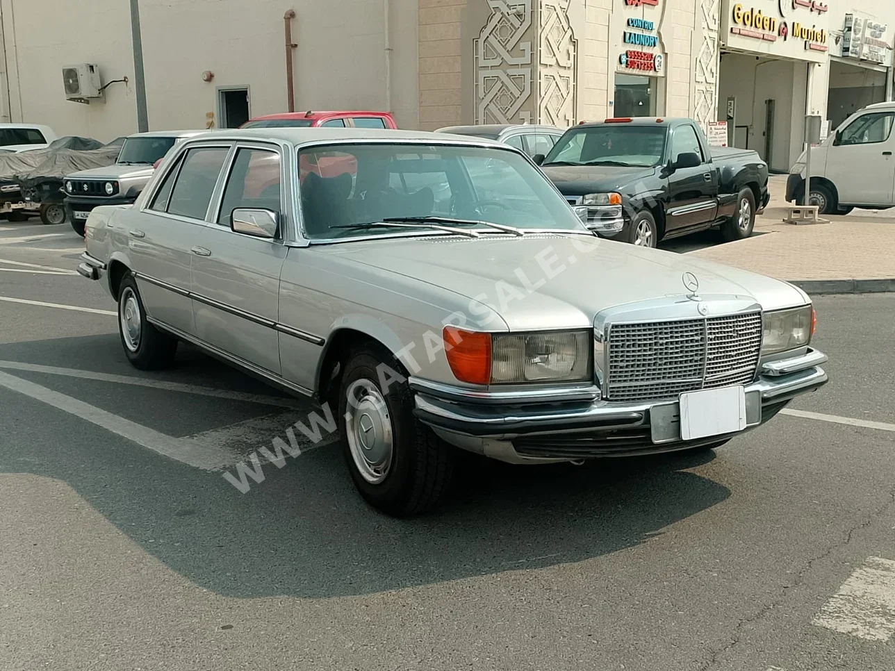 مرسيدس - بنز  450 اس اي ال  1978  اوتوماتيك  91,000 كم  8 سلندر  دفع خلفي  كلاسك  فضي