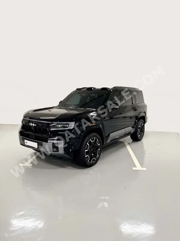 بي واي دي ليوبارد 8 فلاك شب 2025 اوتوماتيك 8,000 كم 4 سلندر دفع رباعي اس يو في أسود