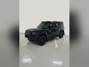 لاند روفر  ديفيندر  110 اس اي  2023  اوتوماتيك  72,000 كم  4 سلندر  دفع رباعي  اس يو في  أسود  تحت الضمان