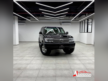 Toyota  Land Cruiser  GXR  2007  Automatic  167,000 Km  6 Cylinder  Four Wheel Drive (4WD)  SUV  Black