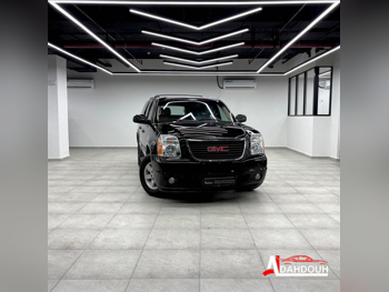 جي ام سي يوكون اكس إل 2012 اوتوماتيك 66,000 كم 8 سلندر دفع خلفي اس يو في أسود