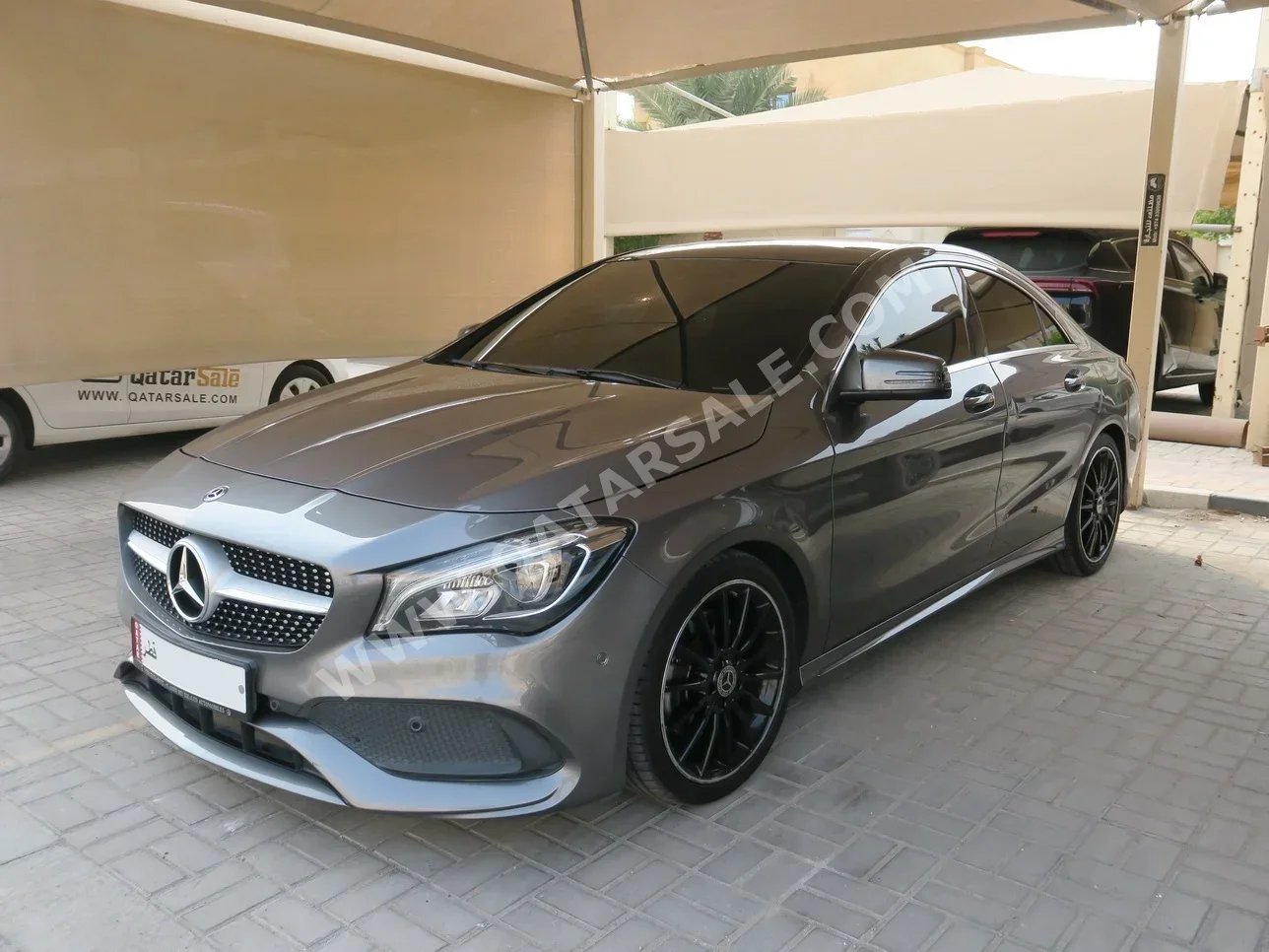 مرسيدس - بنز سي ال ايه 250 2018 اوتوماتيك 67,000 كم 4 سلندر دفع خلفي سيدان رمادي