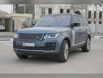 لاند روفر  رنج روفر  فوج  2019  اوتوماتيك  127,000 كم  6 سلندر  دفع رباعي  اس يو في  ازرق