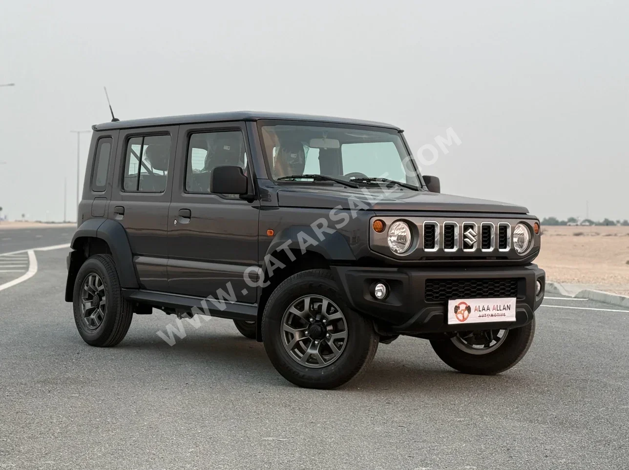 سوزوكي جمني جي ال اكس 2026 اوتوماتيك 0 كم 4 سلندر دفع رباعي اس يو في أسود تحت الضمان