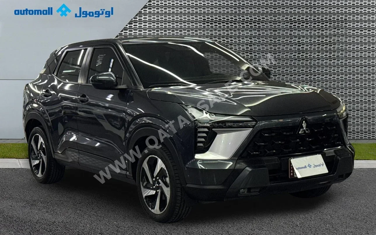 ميتسوبيشي  اكس فورس  2025  اوتوماتيك  4,461 كم  4 سلندر  سحب امامي  اس يو في  رمادي  تحت الضمان