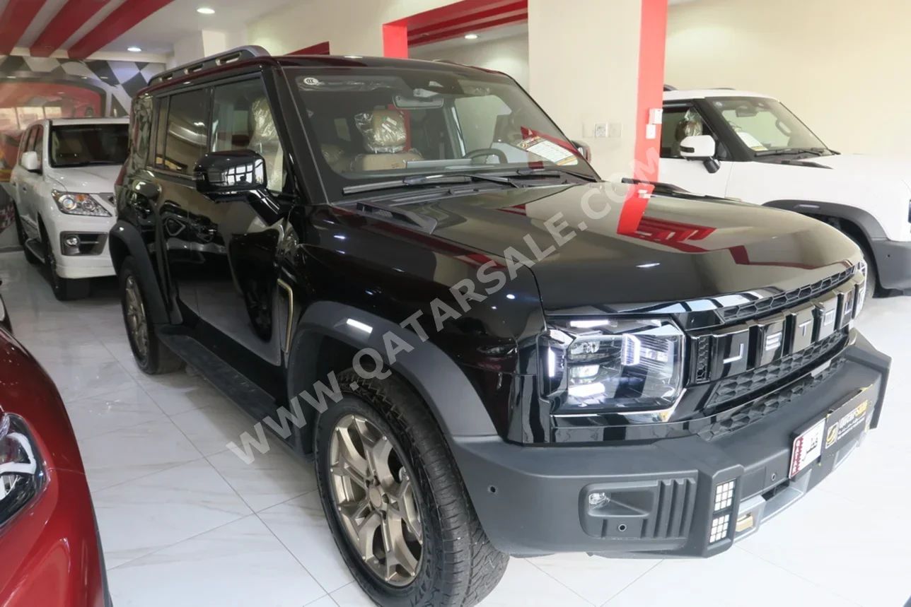 جيتور  تي 2  لكجري بلس  2026  اوتوماتيك  0 كم  4 سلندر  دفع رباعي  اس يو في  أسود