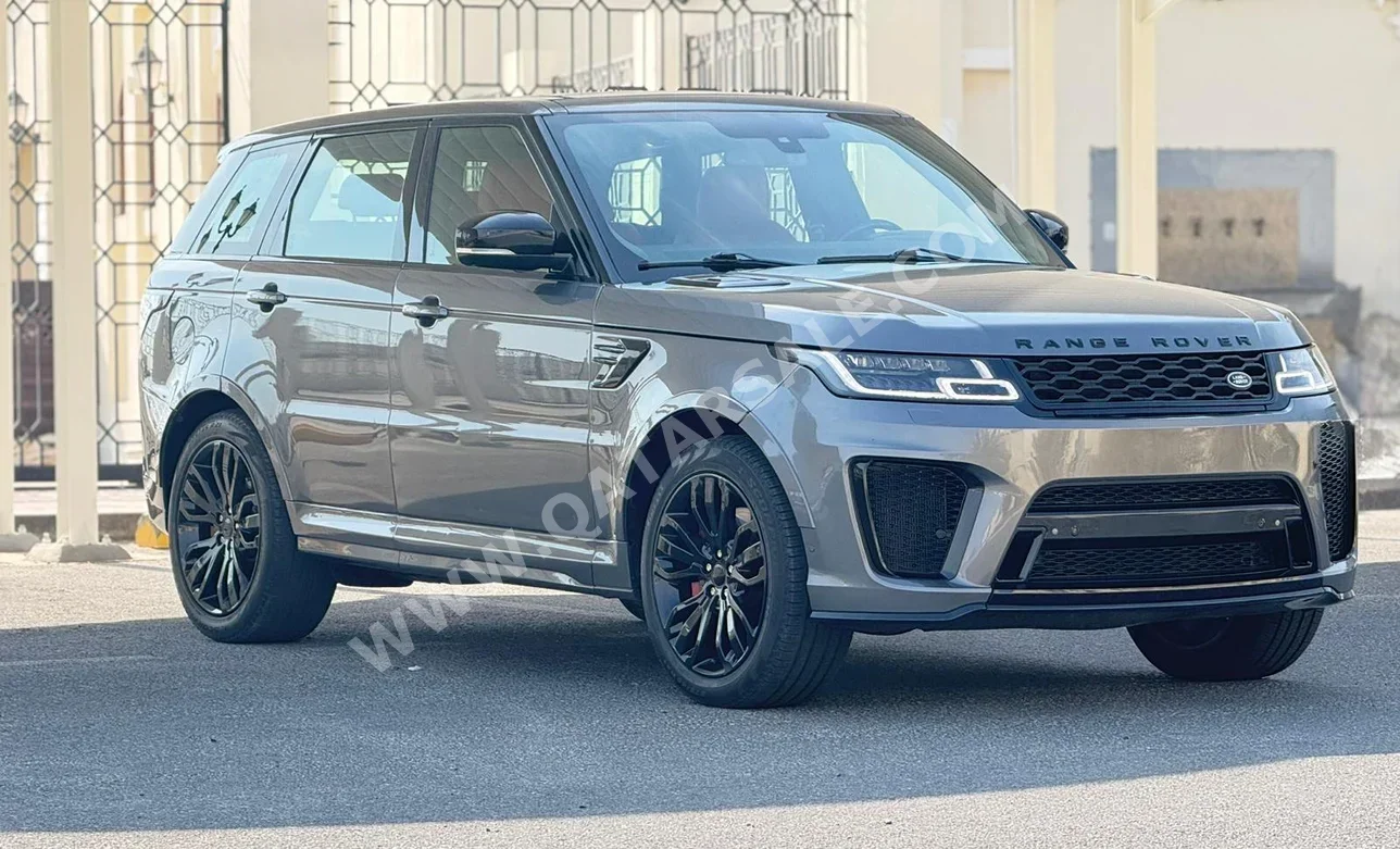 لاند روفر  رنج روفر  سبورت سوبر تشارج  2014  اوتوماتيك  126,000 كم  8 سلندر  دفع رباعي  اس يو في  رمادي