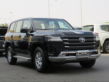 تويوتا  لاند كروزر  جي اكس  2024  اوتوماتيك  31,000 كم  6 سلندر  دفع رباعي  اس يو في  أسود  تحت الضمان