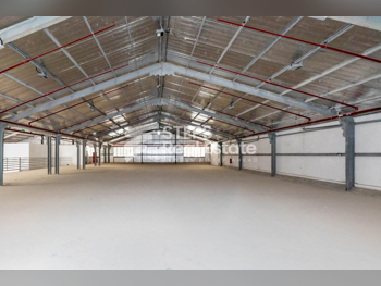 Warehouses & Stores - Al Wakrah - Barkit Al Awamer -Area Size: 2000 Square Meter