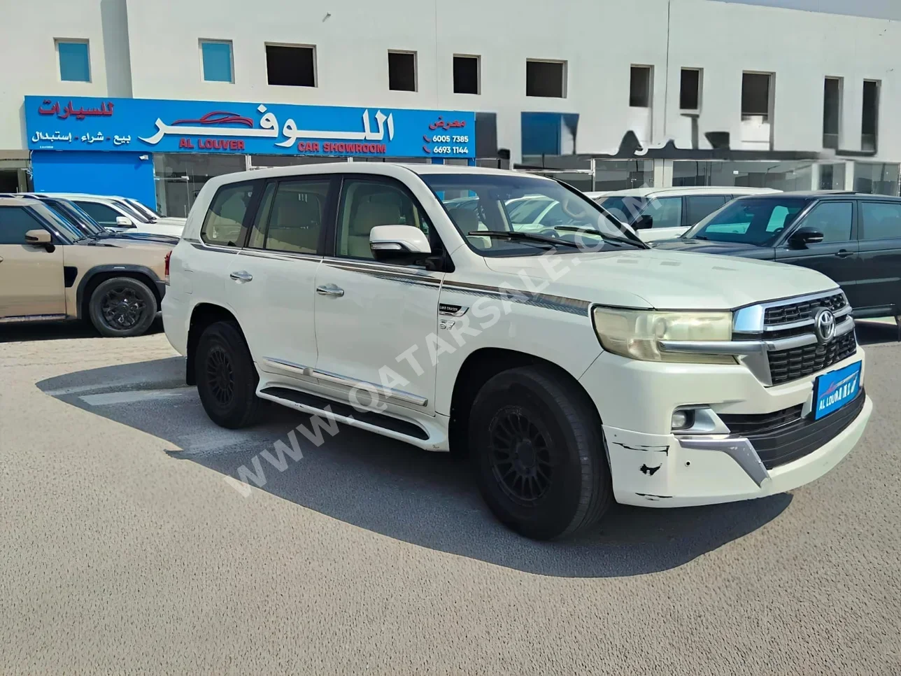 تويوتا  لاند كروزر  في اكس ار  2018  اوتوماتيك  399,000 كم  8 سلندر  دفع رباعي  اس يو في  أبيض