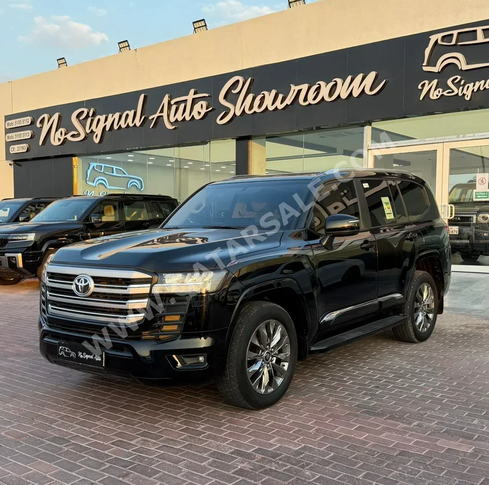 تويوتا  لاند كروزر  جي اكس ار توين توربو  2024  اوتوماتيك  8,000 كم  6 سلندر  دفع رباعي  اس يو في  أسود  تحت الضمان