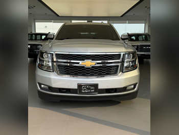 شفروليه سوبربان 2017 اوتوماتيك 136,000 كم 8 سلندر دفع رباعي اس يو في فضي