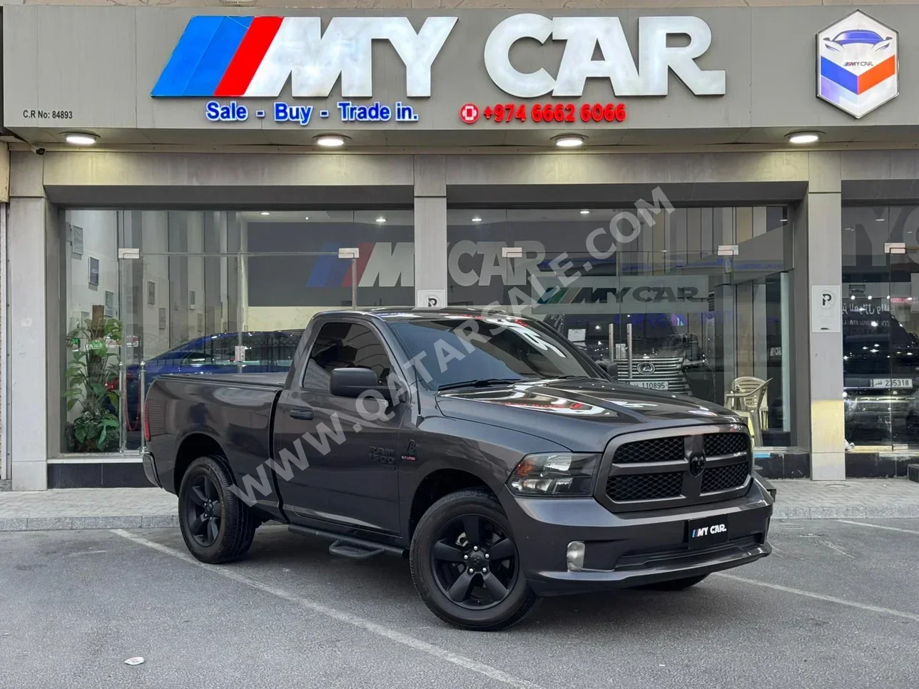 دودج  رام  1500  2022  اوتوماتيك  109,000 كم  8 سلندر  دفع رباعي  بيكب  رمادي