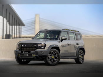 جيتور تي 2 لكجري 2024 اوتوماتيك 21,000 كم 4 سلندر دفع رباعي اس يو في رمادي غامق تحت الضمان