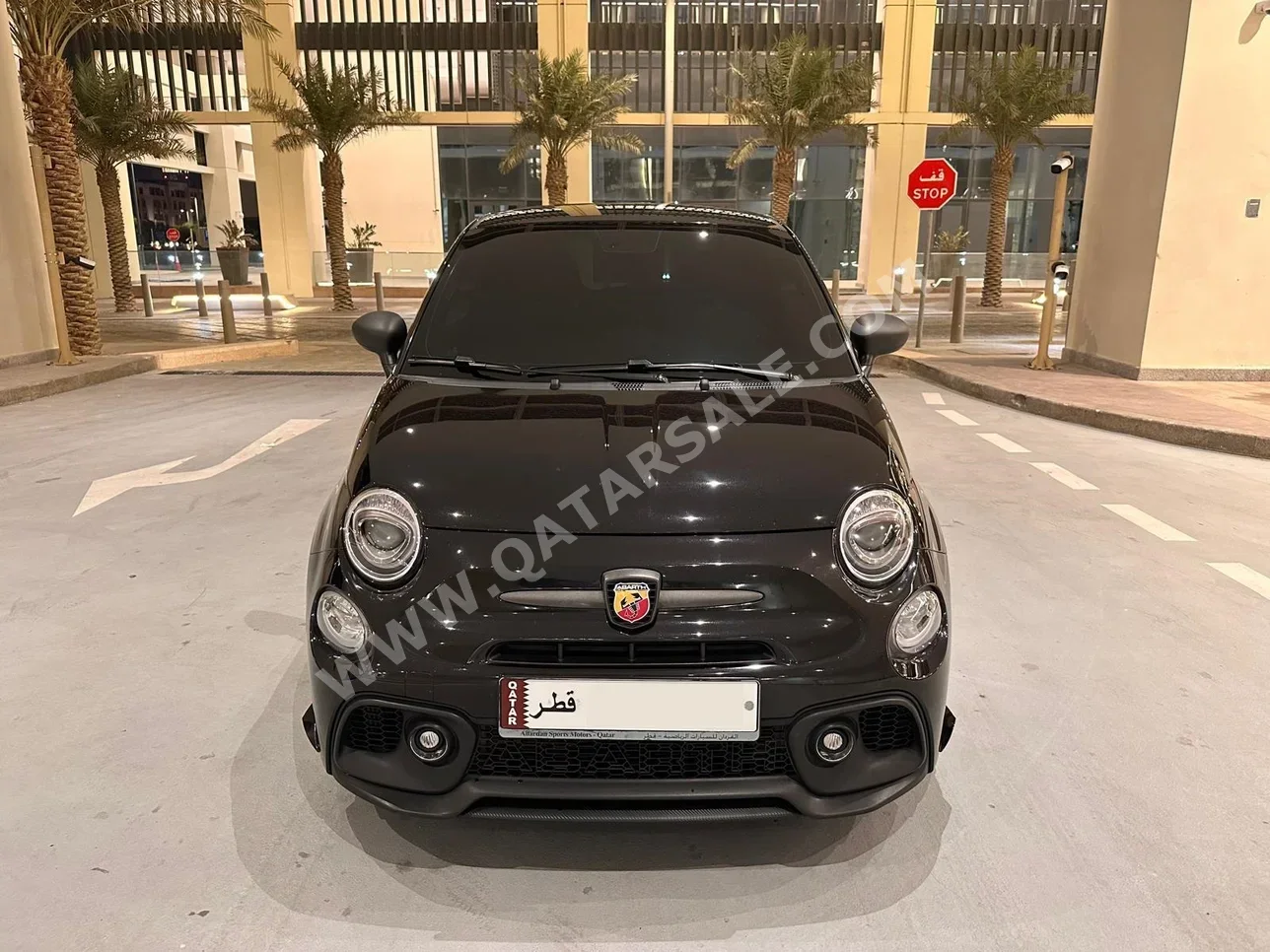 فيات  695  ابارث  2024  اوتوماتيك  30,000 كم  4 سلندر  سحب امامي  هاتشباك  أسود  تحت الضمان