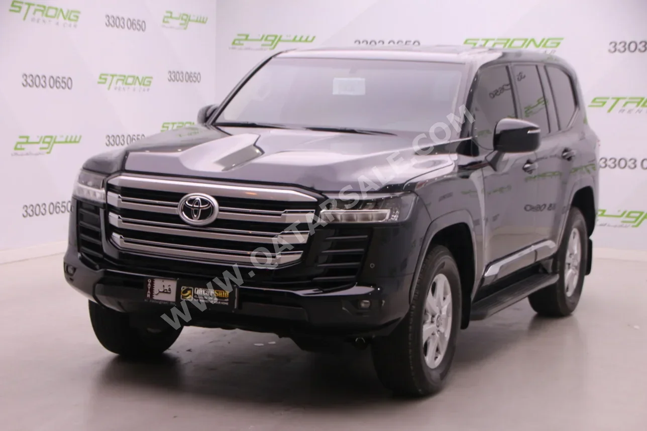 تويوتا  لاند كروزر  جي اكس  2023  اوتوماتيك  81,000 كم  6 سلندر  دفع رباعي  اس يو في  أسود  تحت الضمان
