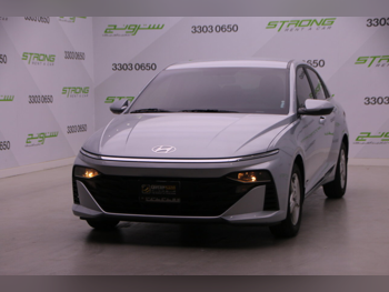 هيونداي  اكسنت  2024  اوتوماتيك  16,500 كم  4 سلندر  سحب امامي  سيدان  فضي  تحت الضمان