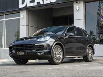 بورش  كيان  اس  2015  اوتوماتيك  85,000 كم  6 سلندر  دفع رباعي  اس يو في  أسود