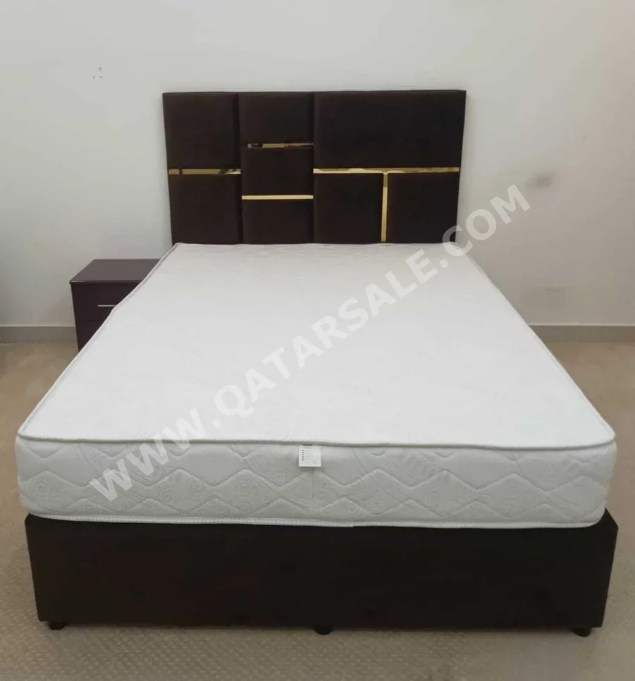 Beds - Queen  - Gray  - Mattress Included