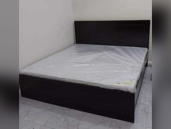 Beds - King - Brown - Mattress Included