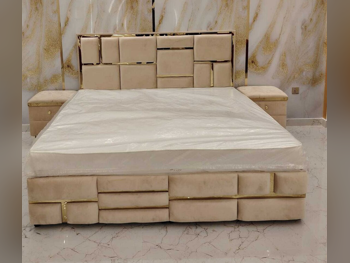 Beds - King - Yellow - Mattress Included - With Bedside Table