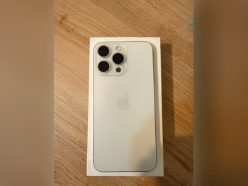 هواتف نقالة ابل - ايفون 15 - برو ماكس - تيتانيوم أبيض - 256 جيجابايت