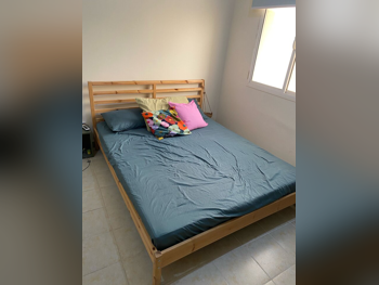 أطقم غرف نوم - ايكيا - طقم مكون من 4 قطع - طبيعي