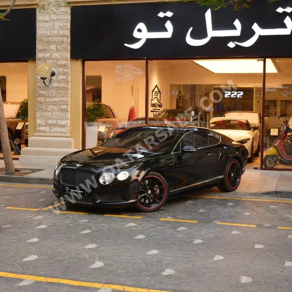 بنتلي كونتيننتل جي تي 2015 اوتوماتيك 92,600 كم 8 سلندر دفع كلي مستمر كوبيه \ سبورت أسود