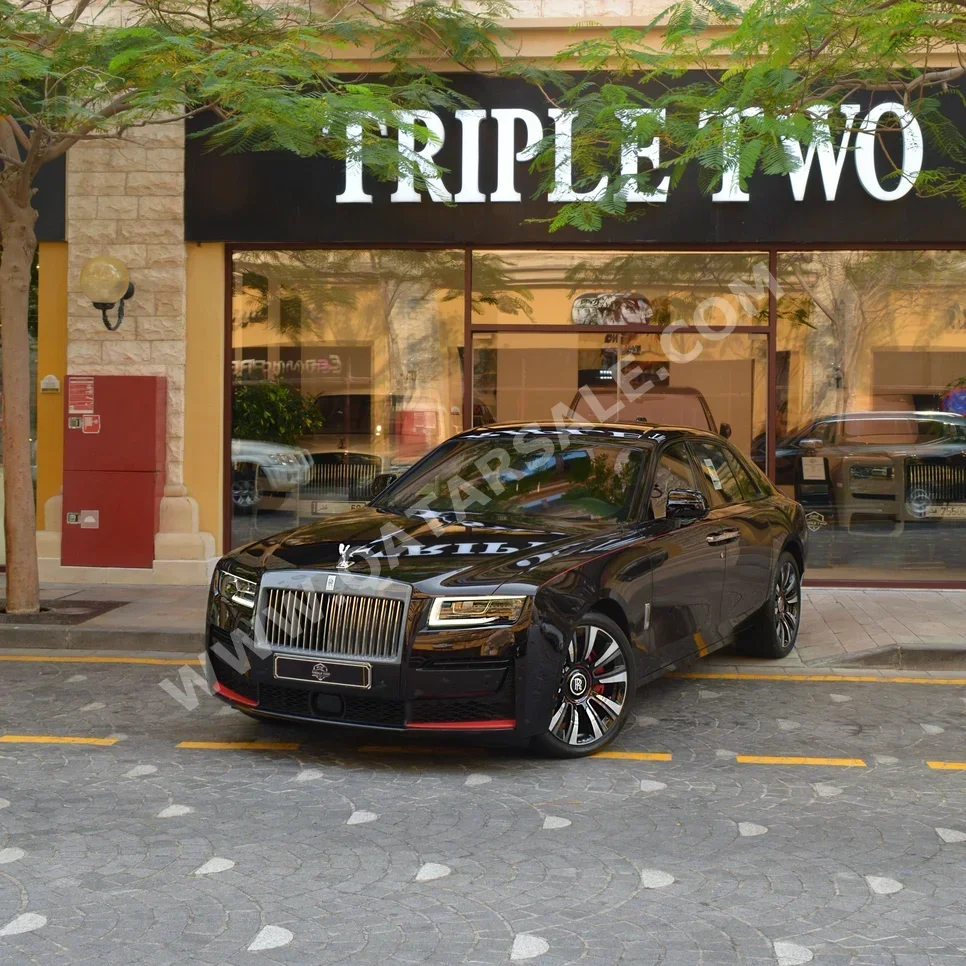 رولز - رويس غوست 2024 اوتوماتيك 0 كم 12 سلندر دفع كلي مستمر سيدان عنابي تحت الضمان