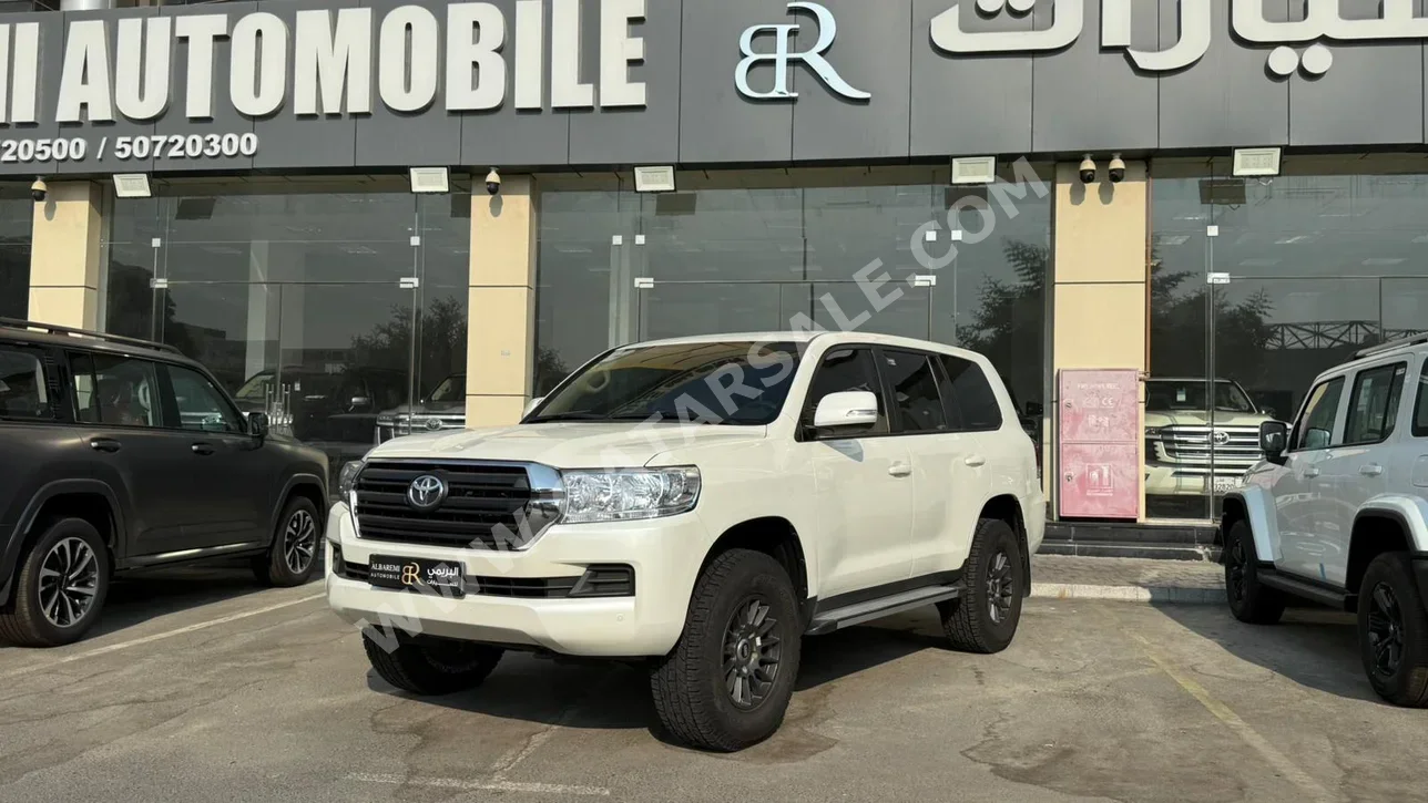 Toyota Land Cruiser GX 2021 Automatic 112,000 Km 6 Cylinder Four Wheel Drive (4WD) SUV White