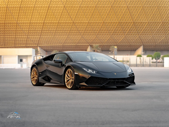 Lamborghini  Huracan  2015  Automatic  17,700 Km  10 Cylinder  Rear Wheel Drive (RWD)  Coupe / Sport  Dark Green