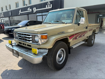 Toyota  Land Cruiser  LX  2026  Manual  326,000 Km  6 Cylinder  Four Wheel Drive (4WD)  Pick Up  Beige