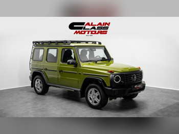 مرسيدس - بنز  جي - كلاس  500  2025  اوتوماتيك  137 كم  6 سلندر  دفع رباعي  اس يو في  أخضر