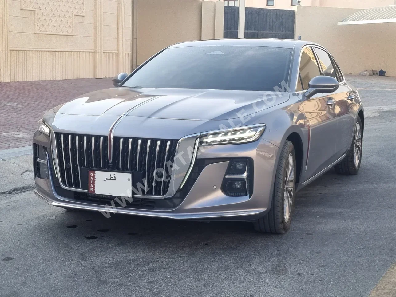 Hongqi Ousado 40 TD 2025 Automatic 10,000 Km 4 Cylinder Front Wheel Drive (FWD) Sedan Gray With Warranty