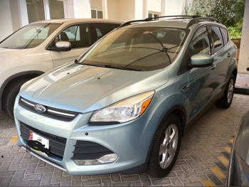 Ford  Escape  2013  Automatic  135,000 Km  4 Cylinder  SUV  Turquoise